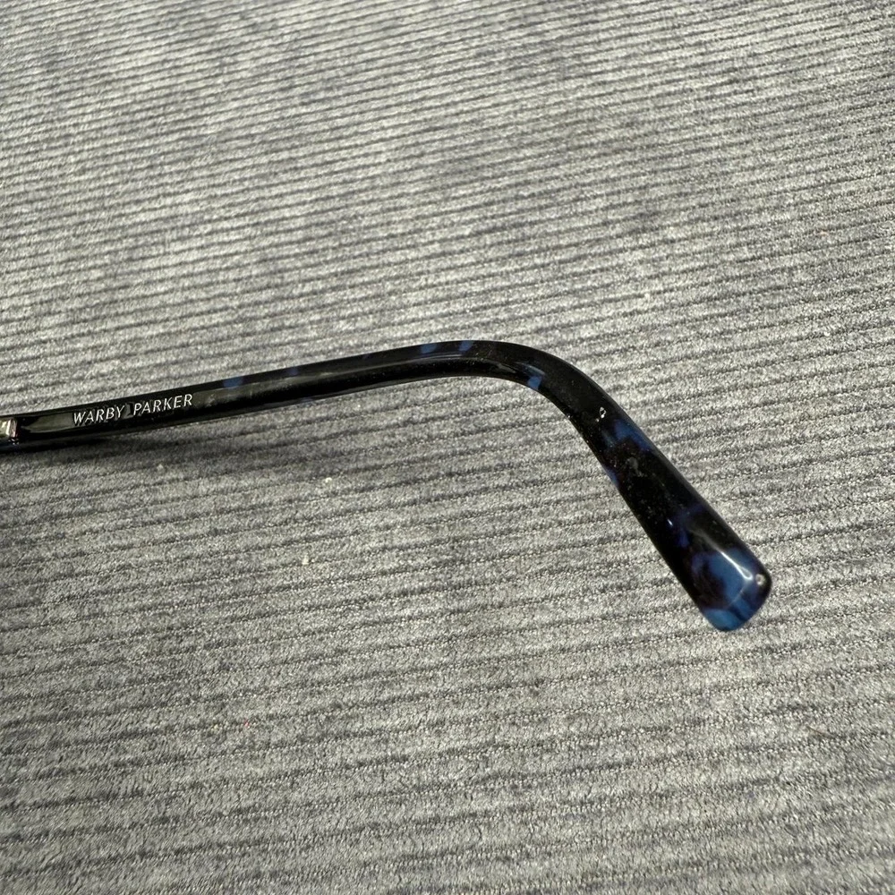 Warby Parker •additional details•